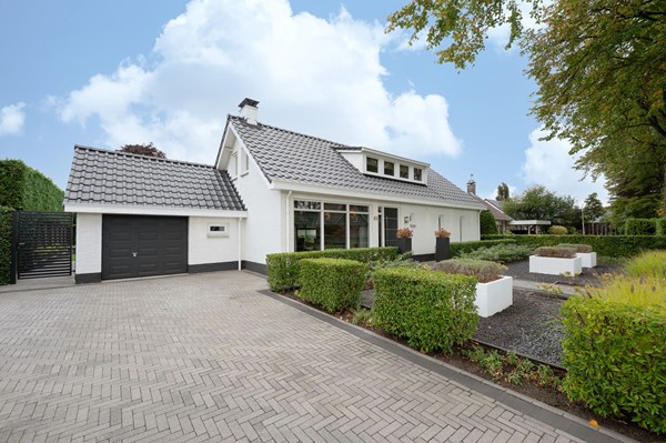 Te koop: Bovenstraat 48, 4741 AW Hoeven